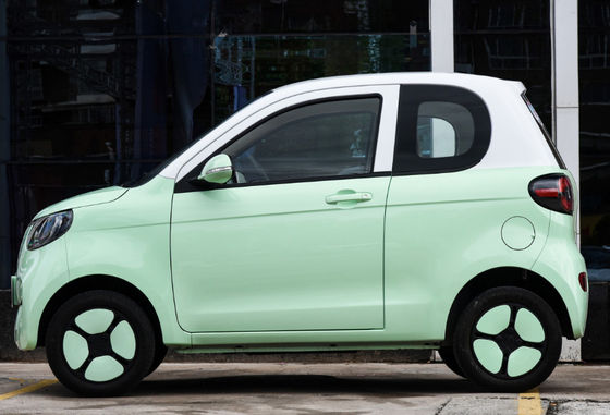 100 km/h Hochgeschwindigkeits-EV-Elektroauto 2/4 Sitzplätze Elektrischer Mini-SUV