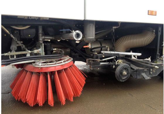 DONGFENG Sanitärversorgung Müllentsorgung Lastwagen Straßenwäscher Eur V Emission